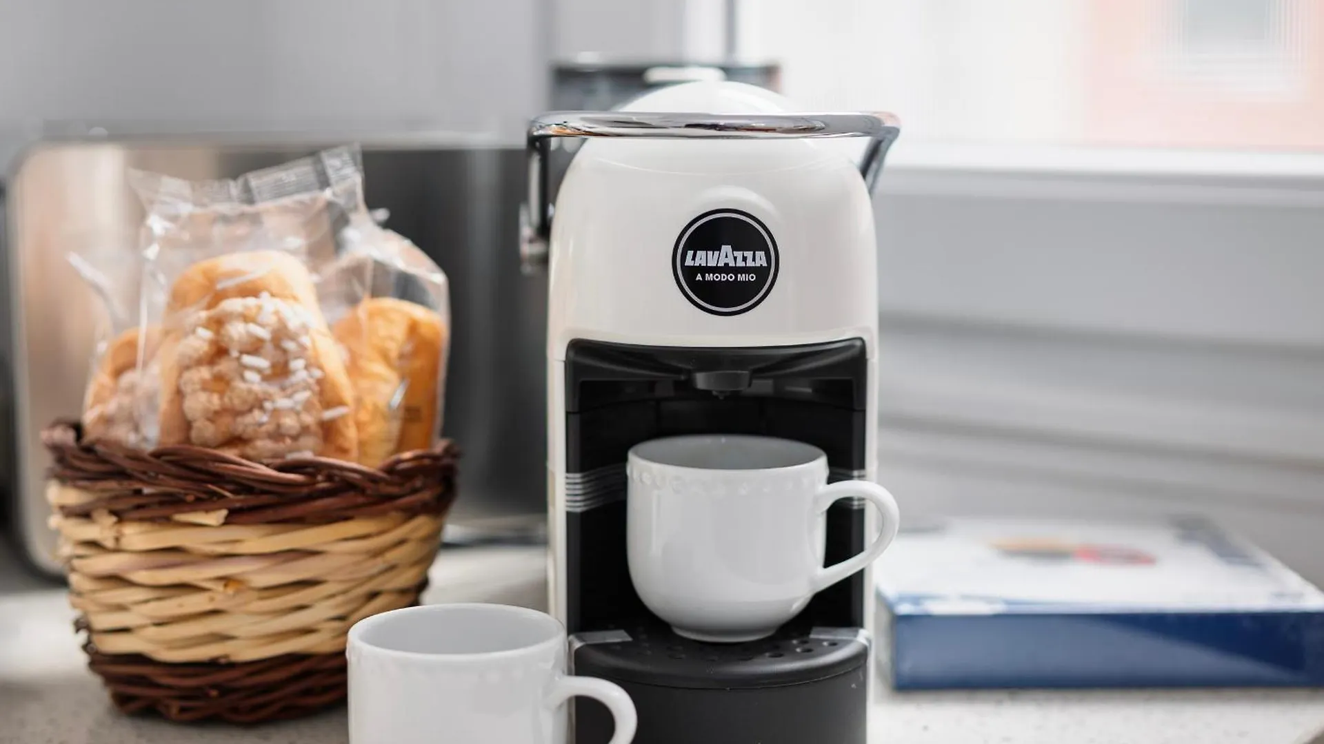 Apartmán New - Modern And Bright - Wi-Fi, A-C - 4 Seats Milán