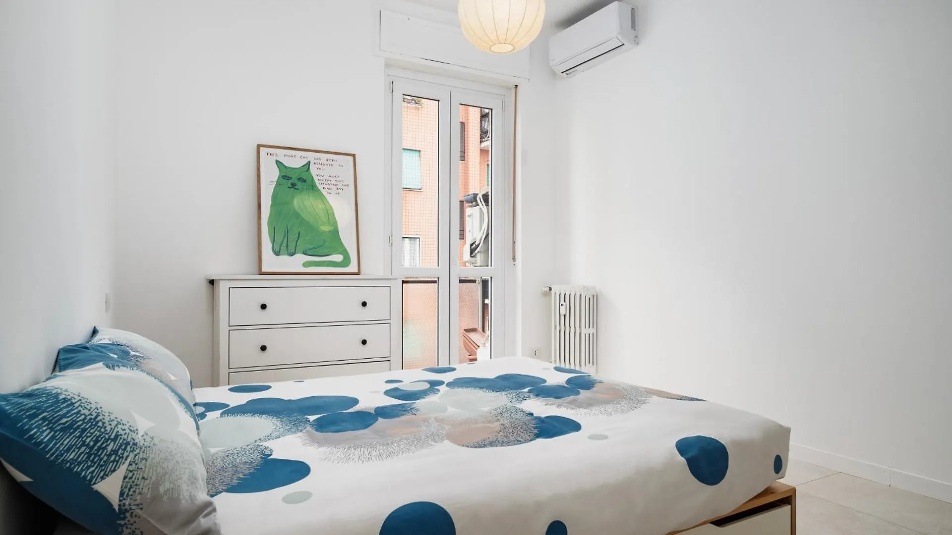 New - Modern And Bright - Wi-Fi, A-C - 4 Seats Apartment Milan Italy