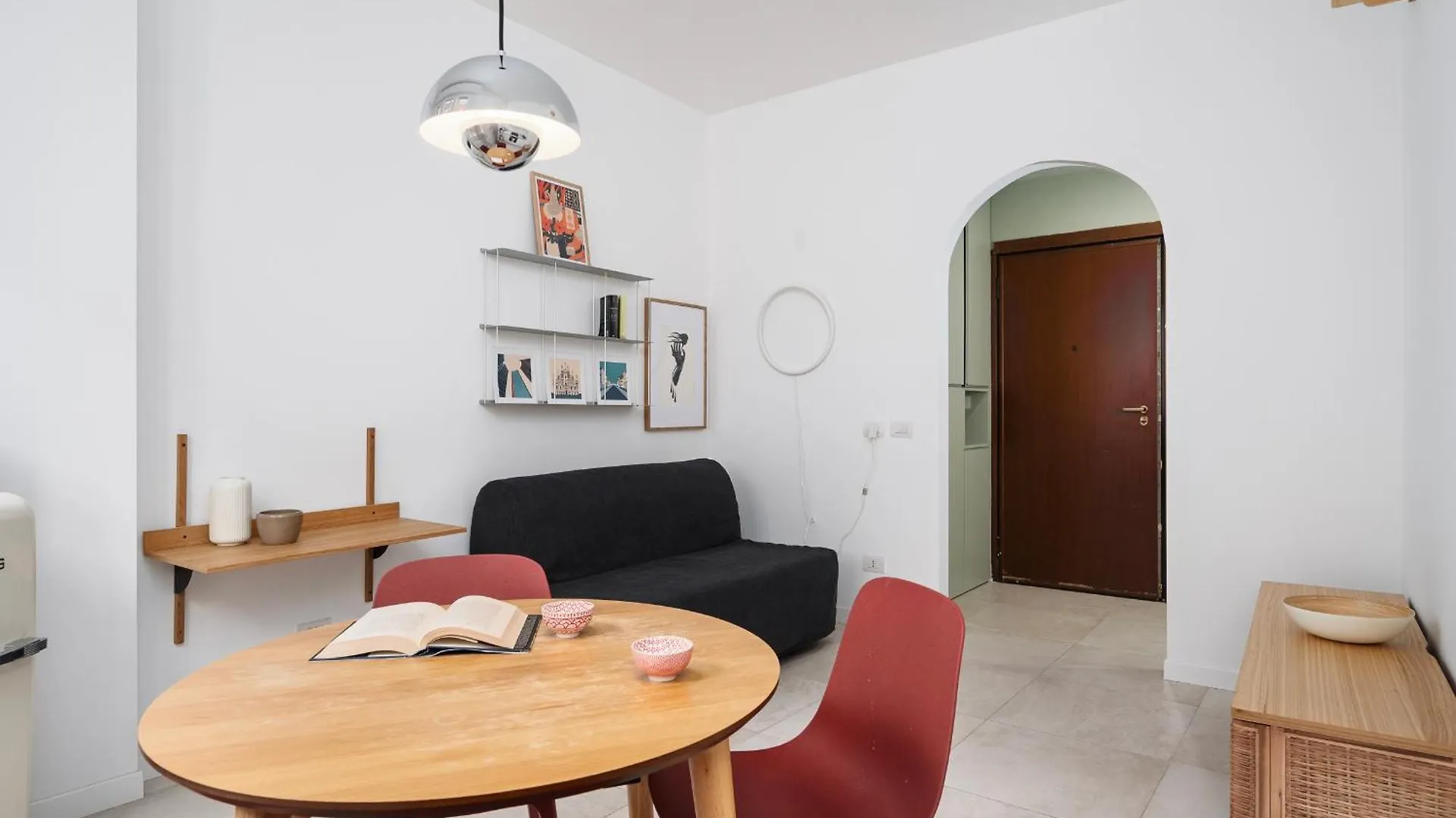 New - Modern And Bright - Wi-Fi, A-C - 4 Seats Apartment Milan